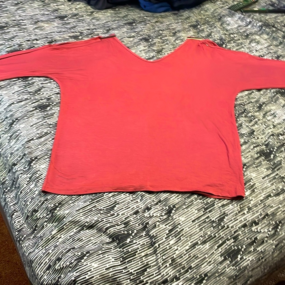 Women’s medium dress shirt